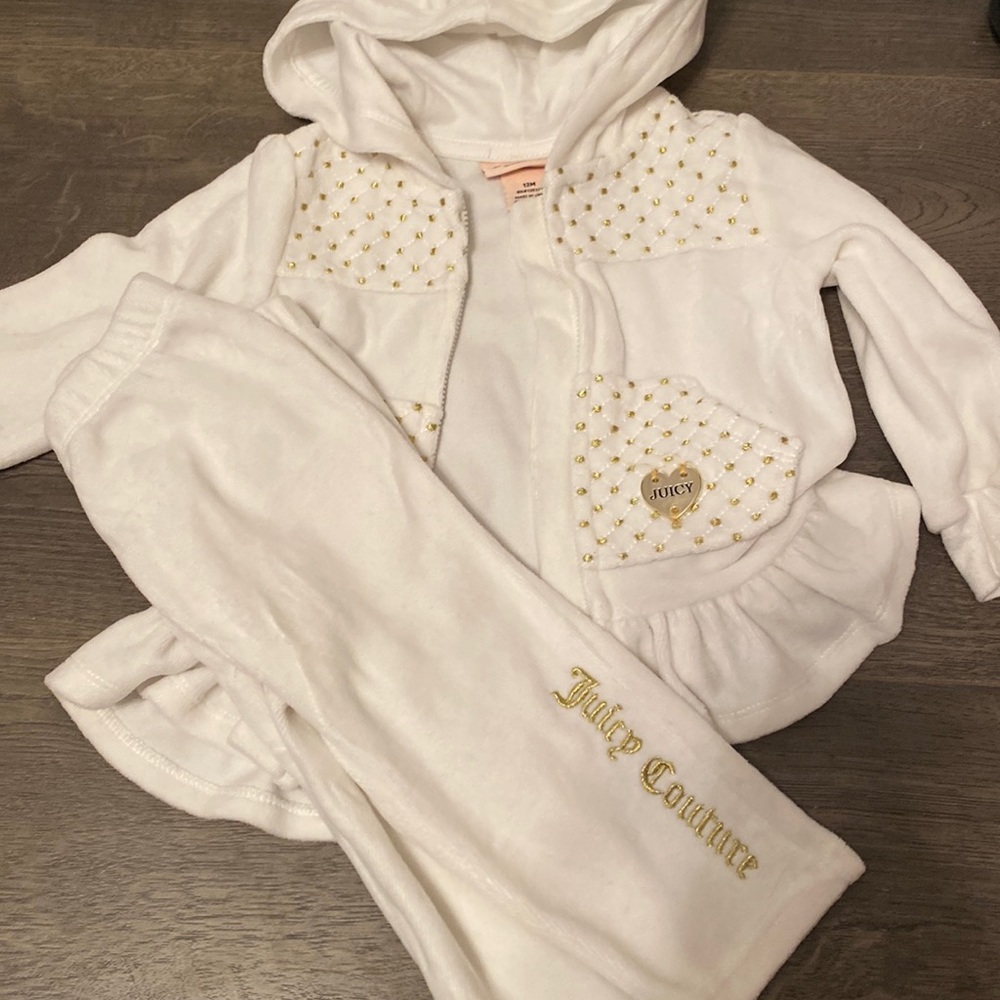 Juicy Couture Velour suit 12M